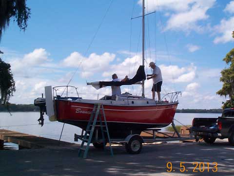 Com-Pac 19, 1982 sailboat