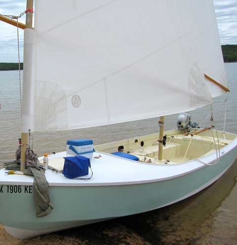 Core Sound 17, 2004 sailboat