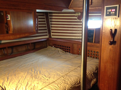 Endeavour 43ft center cockpit, 1980 sailboat
