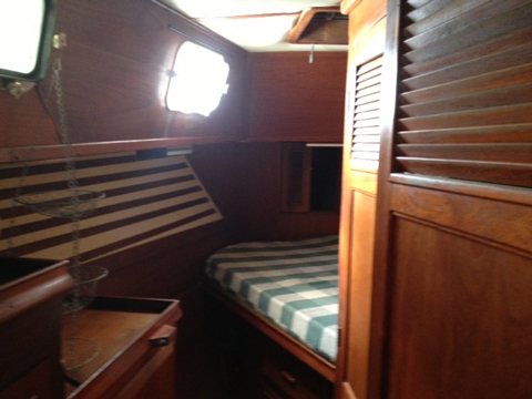 Endeavour 43ft center cockpit, 1980 sailboat