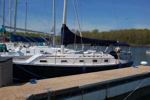 Irwin Citation 34, 1984, Stockton, Missouri sailboat