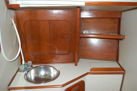 Irwin Citation 34, 1984, Stockton, Missouri sailboat