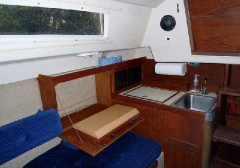 Oday 26, 1985 sailboat