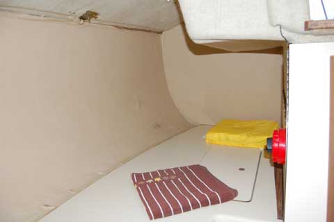 S2 7.9, 1985 sailboat