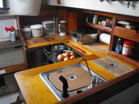 Southern Cross 31, 1976 sailboat