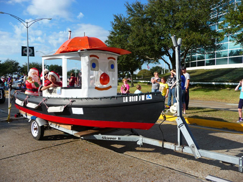 Novelty Tug boat, 14 ft. sailboat