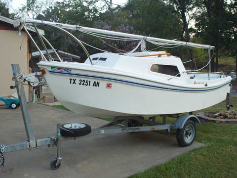 West Wight Potter 15, 2000 sailboat