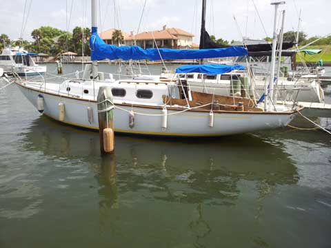 Alberg 35 (made by Pearson), 1963 sailboat