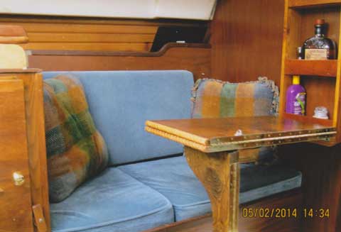Cape Dory 27, 1977 sailboat