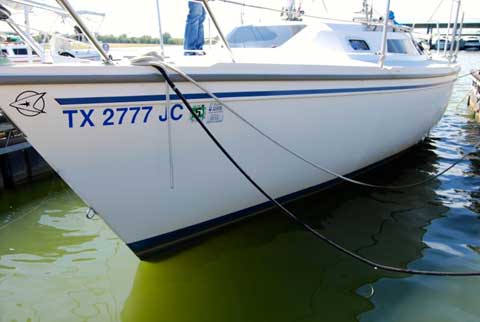 Catalina Capri 26, 1991 sailboat