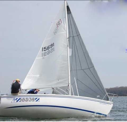 Catalina 22 Sport, 2008 sailboat