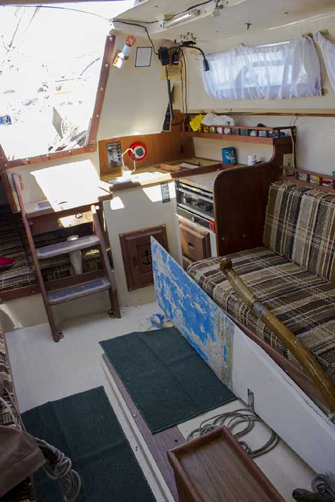 Catalina 25, 1982 sailboat