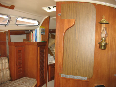Catalina 27, 1984 sailboat