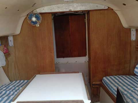 C&C 25, 1974 sailboat
