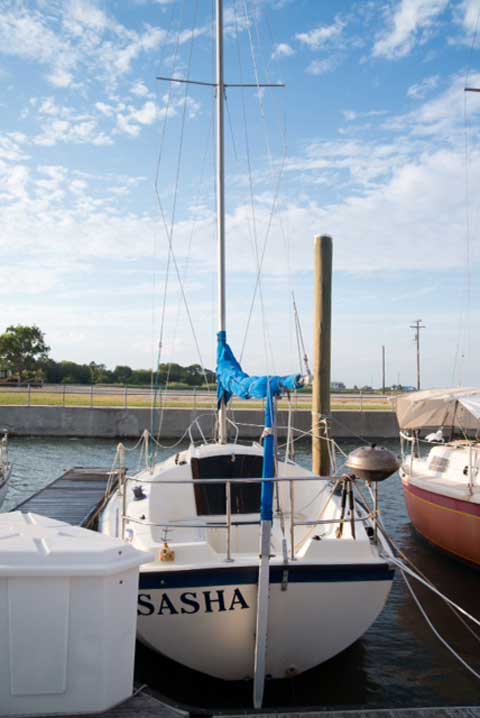 Columbia 7.6, 1978 sailboat