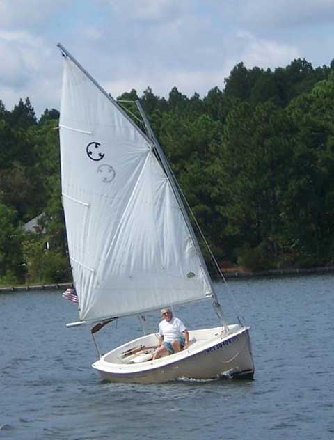 Hutchins Picnic Cat, 14 ft., 2006 sailboat