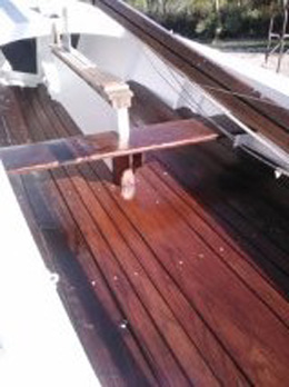 CLASSIC 15 foot wooden sailboat