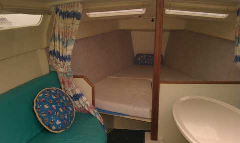 Hunter 23.5, 1993 sailboat