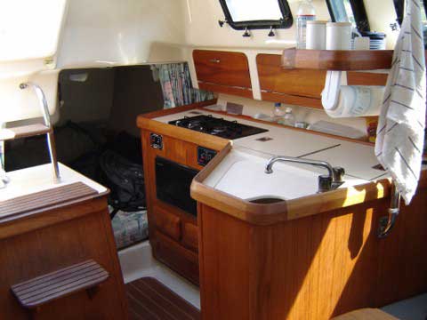 Hunter 29.5, 1995 sailboat
