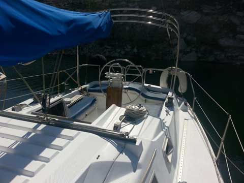 Hunter 31, 1984 sailboat