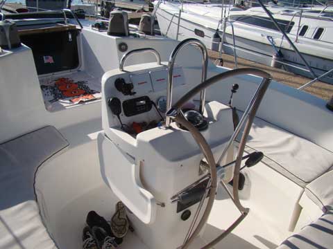 Hunter 376, 1997 sailboat