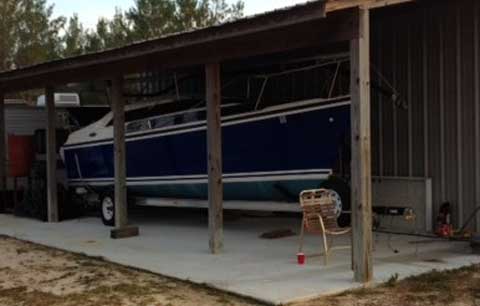 MacGregor 26M, 2011 sailboat