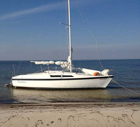 Macgregor 26S, 1995 sailboat