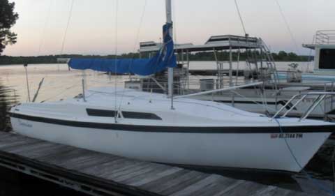 Macgregor 26S, 1995 sailboat