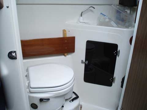 MacGregor 26X, 1999 sailboat