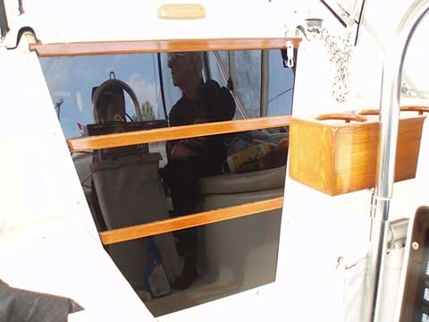 MacGregor 26X, 1999 sailboat