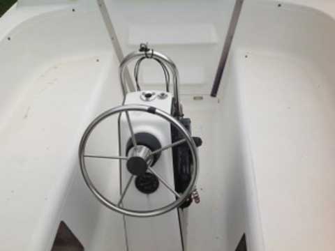 MacGregor 26X, 1998 sailboat