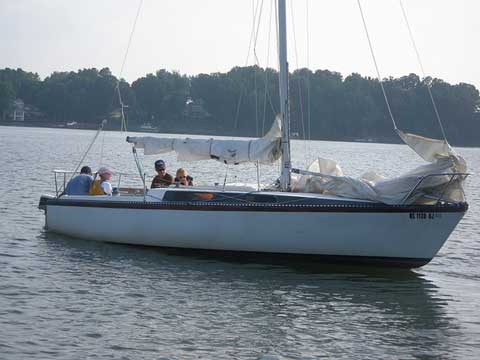 Merit 25, 1984 sailboat