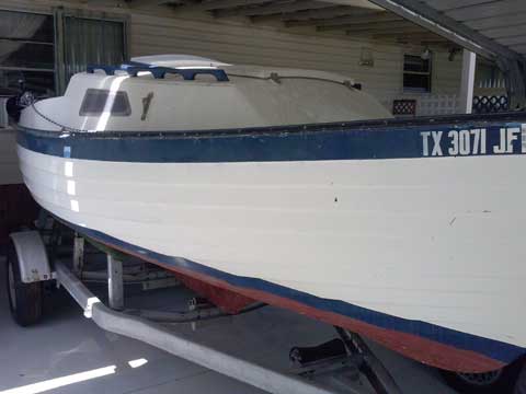 Montgomery 17, 1984 sailboat
