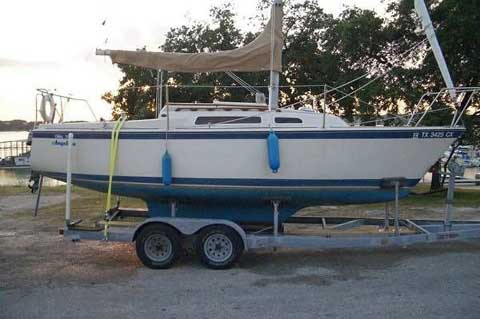 O'Day 23, 1982 sailboat