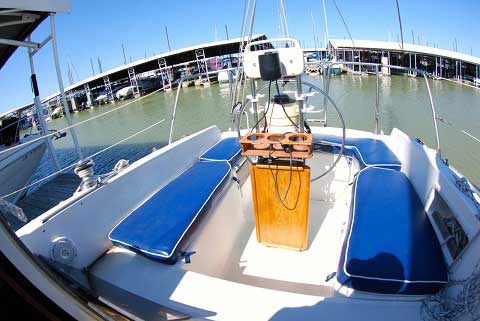 O'Day 30, 1984 sailboat