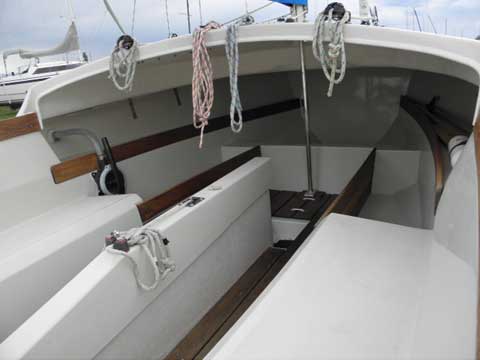 Rhodes 19, 2004 sailboat