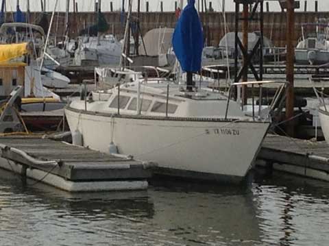 S2 7.3 (24'), 1984 sailboat