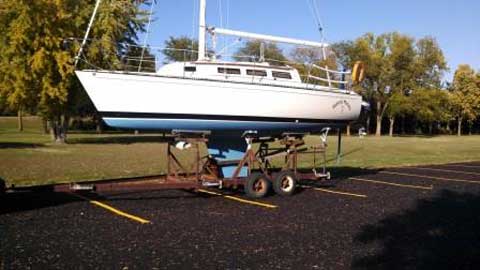 S2 27', 1985 sailboat