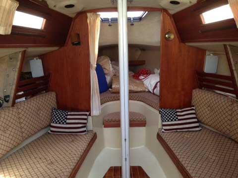 S2 27, 1985 sailboat