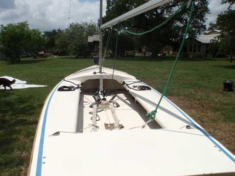 McLaughlin Snipe, 1982 sailboat