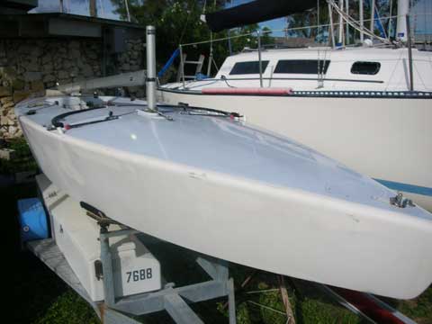 Star class sailboat 22' 7