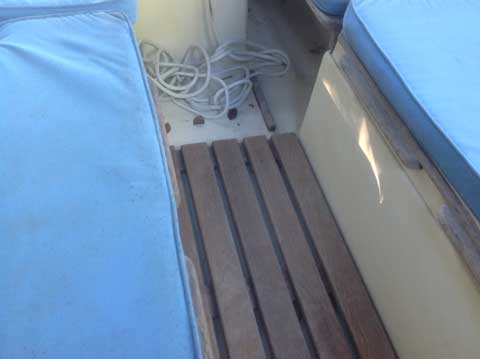 Bay Hen 21, 1984 sailboat