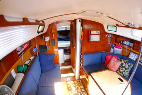 Cal 33, 1988 sailboat