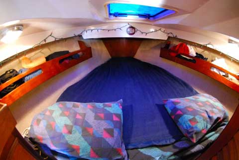 Cal 33, 1988 sailboat