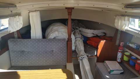 Catalina 22 swing keel, 1985 sailboat