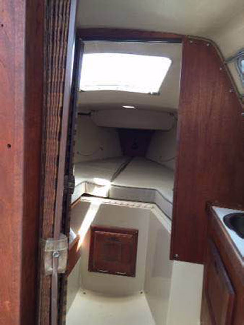 Catalina 25, 1982 sailboat