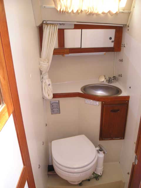 Catalina 27, 1985 sailboat