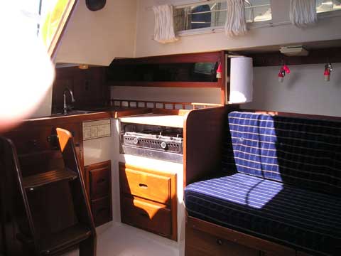 Catalina 27, 1985 sailboat