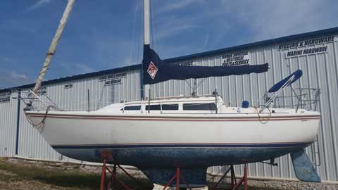 Catalina 27, 1987 sailboat