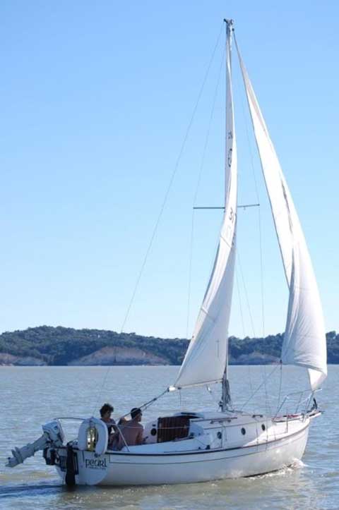 ComPac 23, 1984 sailboat